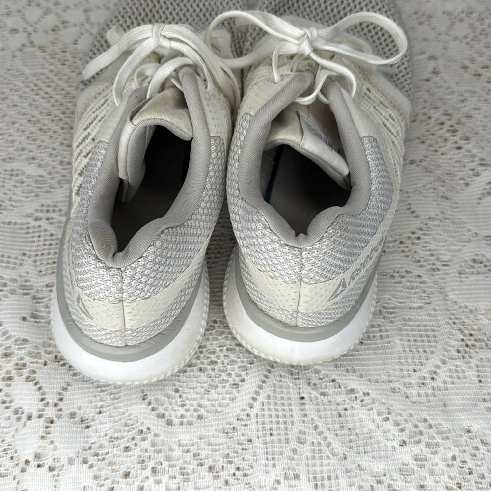 Reebok size used